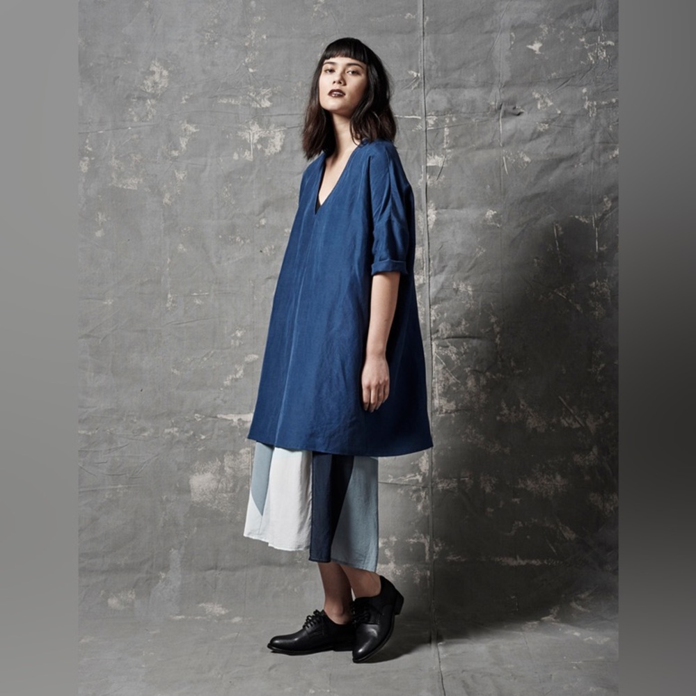 Ali Golden Silk Linen Navy Blue V-Neck Kimono Tunic Dress